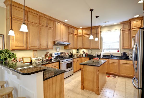 Maple Kitchen Cabinet Repair in Kilgore